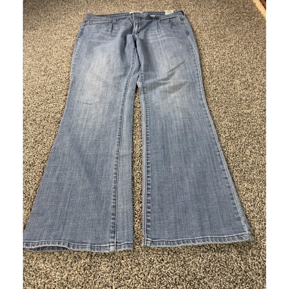 Vintage Y2K Levi's 515 Bootcut Jeans Women's Size 16 Blue Baggy